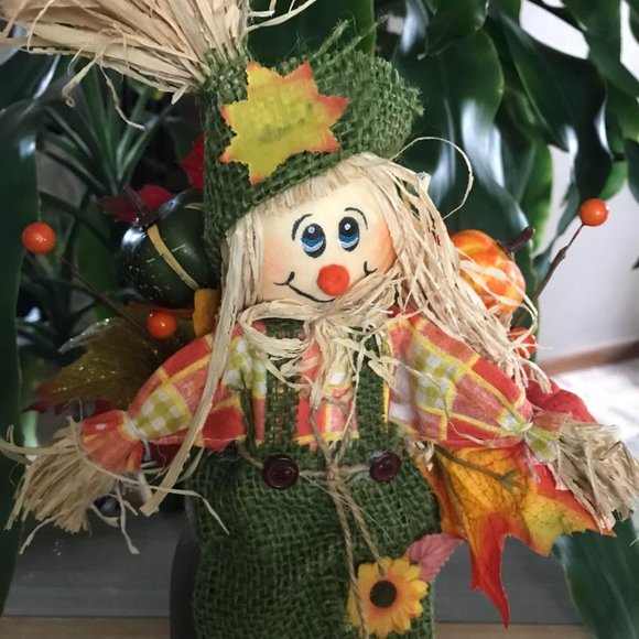 New 13" Handmade Fall Scarecrow Arrangement (Version 6) - Picture 2 of 5